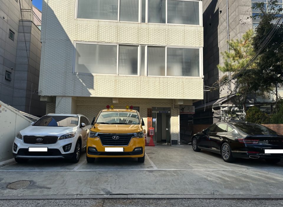 건물 뒷편 주차장 위치 지도